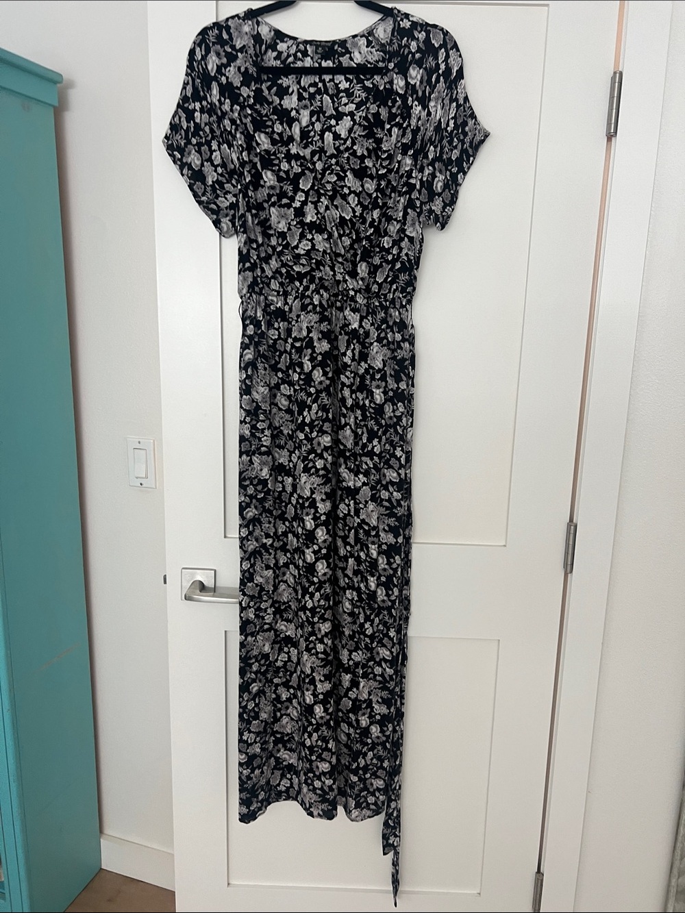 Lucky Brand Black and White Floral Velvet Top